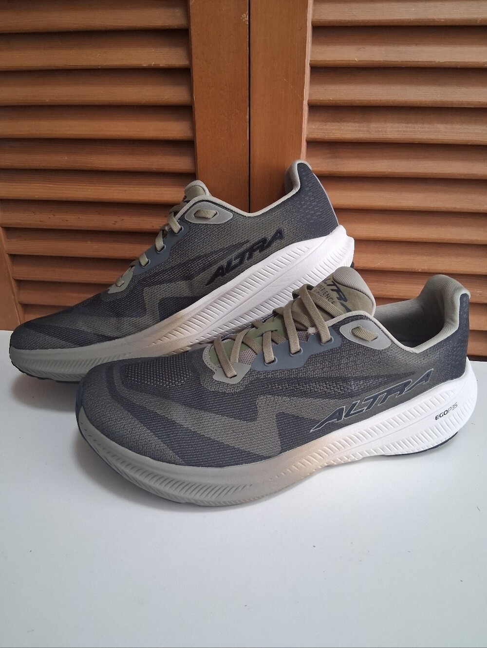 Altra Experience Flow 3 Dusty Olive Men's Running Shoe * Size: 10.5